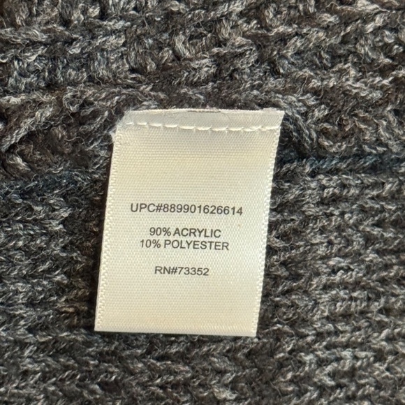 It's Our Time Women’s Gray Turtleneck Sweater Size M - Picture 3 of 4